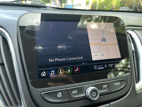 Used 2024 Chevrolet Malibu LT image 21