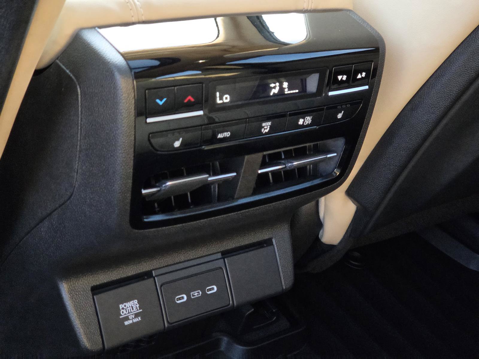 Certified 2026 Acura MDX w/ Advance Package AWD/4WD image 14