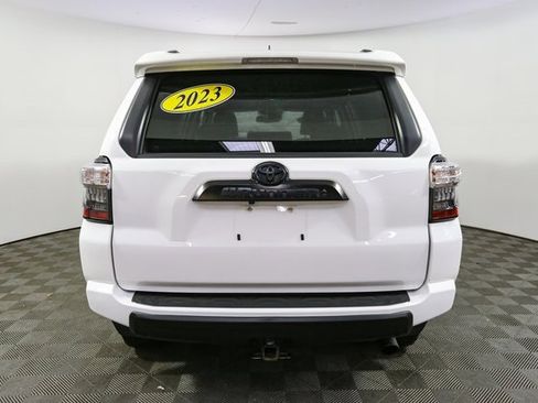 Used 2023 Toyota 4Runner TRD Off-Road Premium image 9