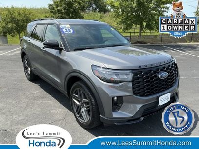 Used 2025 Ford Explorer ST-Line w/ ST-Line Street Pack