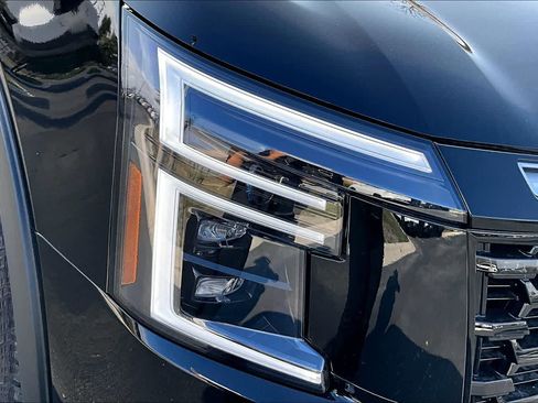 New 2026 Nissan Armada PRO-4X AWD/4WD image 13