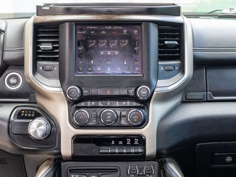 Used 2019 RAM 1500 Laramie RWD image 16