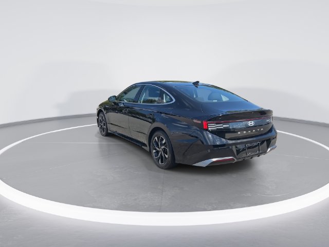 Certified 2025 Hyundai Sonata SEL FWD image 6