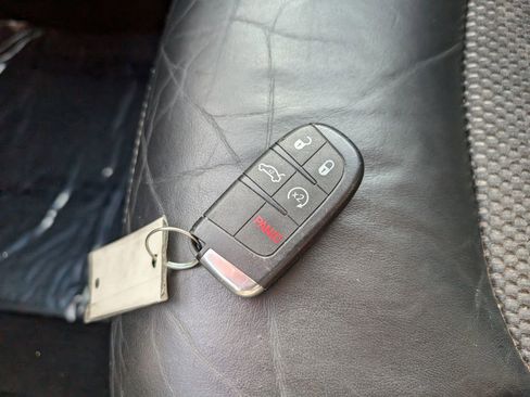 Used 2017 Dodge Journey Crossroad image 24