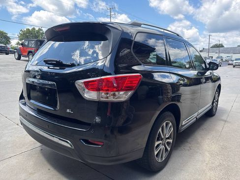 Used 2013 Nissan Pathfinder SL FWD image 5