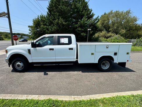 Used 2021 Ford F350 XL w/ Power Equipment Group AWD/4WD image 9