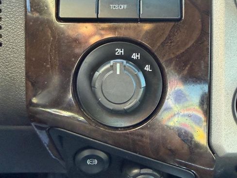 Used 2016 Ford F350 Platinum image 15