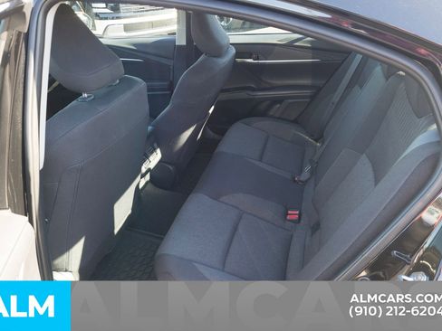 Used 2025 Toyota Camry LE image 18