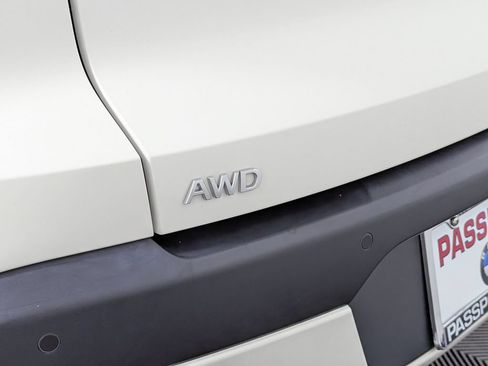 Used 2023 INFINITI QX55 Sensory w/ Lighting Package AWD/4WD image 11