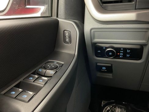 Certified 2023 Ford F150 XLT AWD/4WD image 19