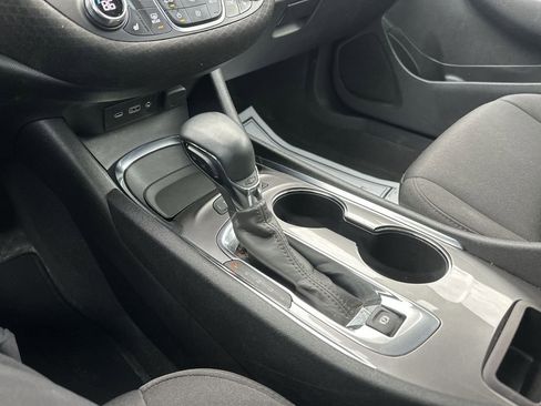 Used 2024 Chevrolet Malibu LT w/ Midnight Edition image 19