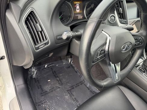 Used 2021 INFINITI Q50 Luxe w/ Cargo Package image 15