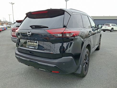 Certified 2023 Nissan Rogue SV w/ SV Premium B Package image 5