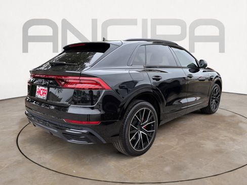 Used 2023 Audi Q8 Premium Plus w/ Premium Plus Package AWD/4WD image 10