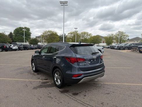 Used 2017 Hyundai Santa Fe Sport AWD/4WD image 3