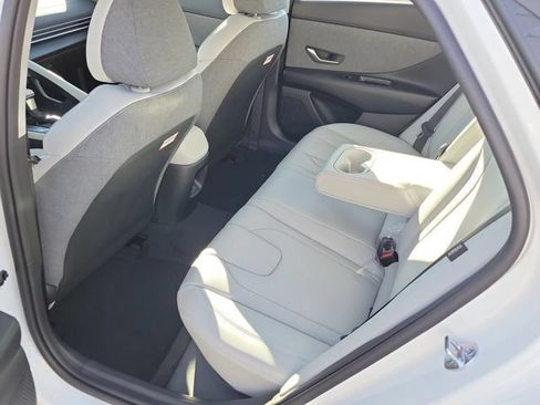 New 2026 Hyundai Elantra SEL Sport FWD image 27