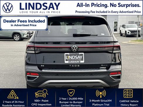 Used 2025 Volkswagen Taos SE w/ Panoramic Sunroof Package AWD/4WD image 4