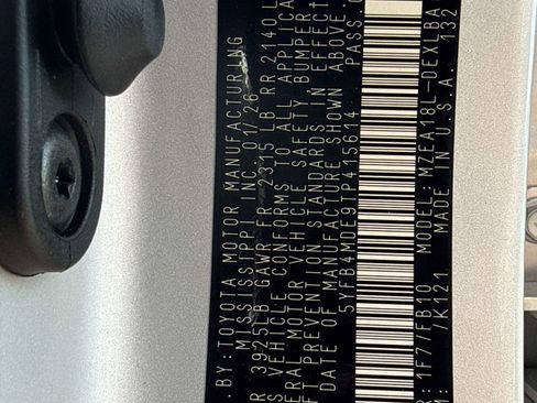 Used 2026 Toyota Corolla LE w/ LE Premium Package image 27