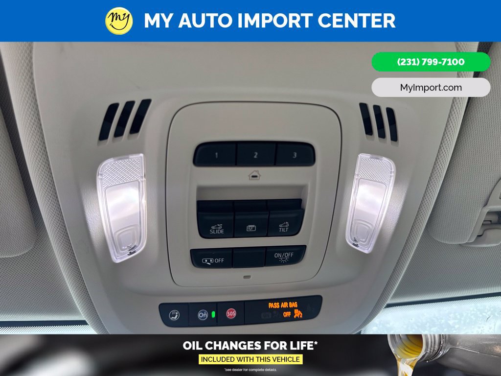 Used 2023 Buick Envision Avenir AWD/4WD image 25