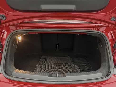 Used 2013 Volkswagen Beetle 2.0T image 29