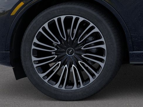 New 2025 Lincoln Aviator Black Label AWD/4WD image 19