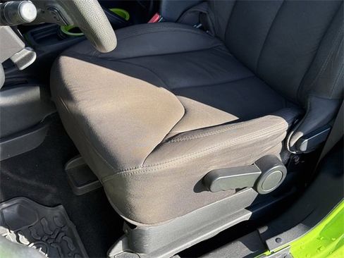 Used 2013 Jeep Wrangler Sport image 13