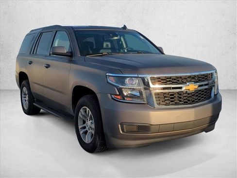 Used 2017 Chevrolet Tahoe LT AWD/4WD image 4