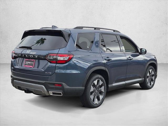New 2026 Honda Pilot Elite image 2