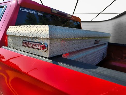 Used 2020 Chevrolet Silverado 1500 LT w/ All-Star Edition image 31