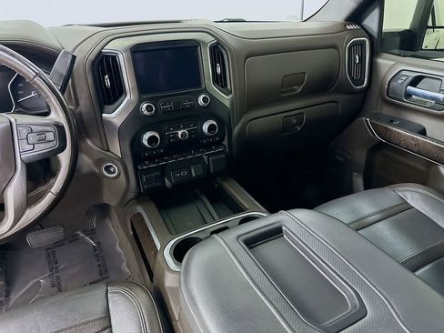 Used 2020 GMC Sierra 3500 Denali w/ Denali Ultimate Package image 19