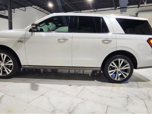 Used 2021 Ford Expedition King Ranch image 5
