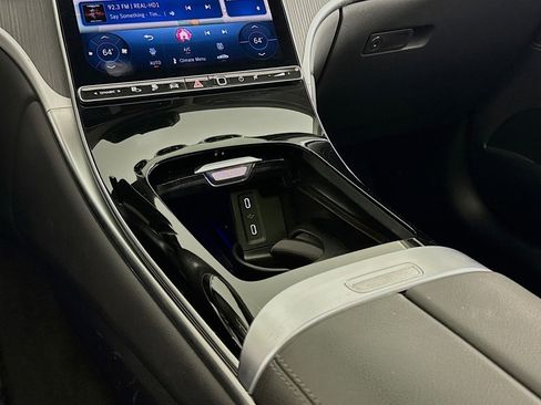 Certified 2025 Mercedes-Benz GLC 350e 4MATIC image 6