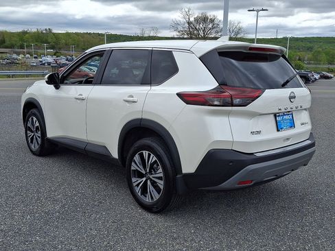 Used 2020 Nissan Rogue SV AWD/4WD image 4