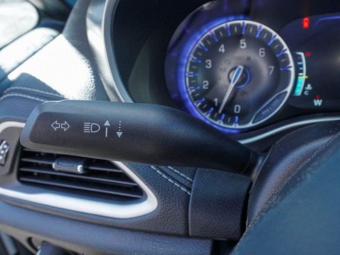 New 2026 Chrysler Pacifica Select image 23