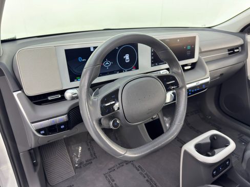 Used 2024 Hyundai Ioniq 5 SEL image 13