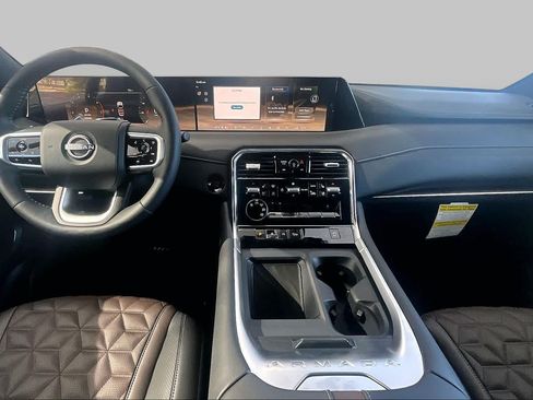 New 2026 Nissan Armada Platinum RWD image 5
