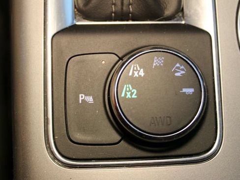 Used 2019 Chevrolet Blazer LT AWD/4WD image 28