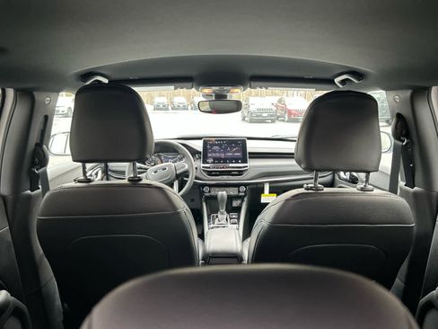 New 2026 Jeep Compass Latitude image 28