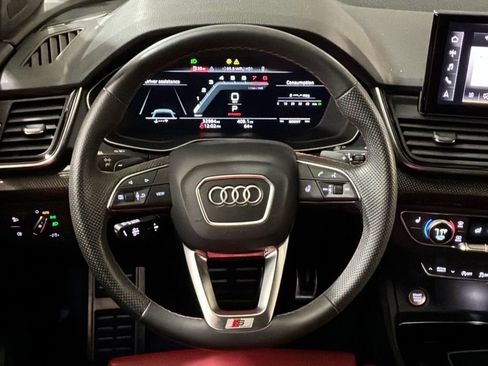 Used 2023 Audi SQ5 Premium Plus w/ Premium Plus Package image 12