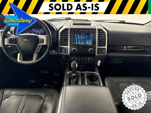 Used 2017 Ford F150 Platinum w/ Equipment Group 701A Luxury RWD image 43