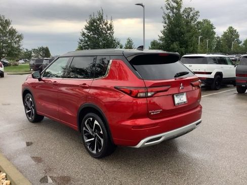 Used 2023 Mitsubishi Outlander SEL Black Edition AWD/4WD image 7