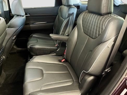Used 2023 Hyundai Palisade Limited AWD/4WD image 26