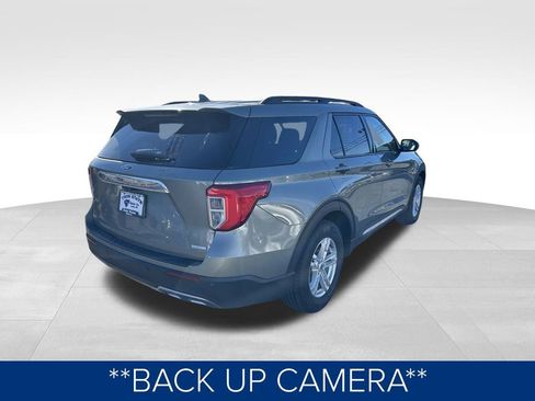 Used 2020 Ford Explorer XLT w/ Equipment Group 202A image 5