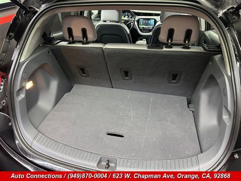 Used 2017 Chevrolet Bolt Premier w/ Driver Confidence II Package image 27