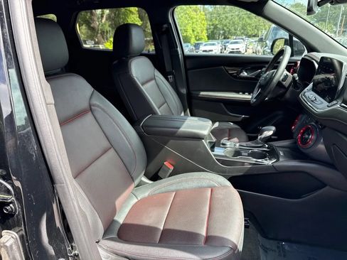 Used 2025 Chevrolet Blazer RS FWD image 15