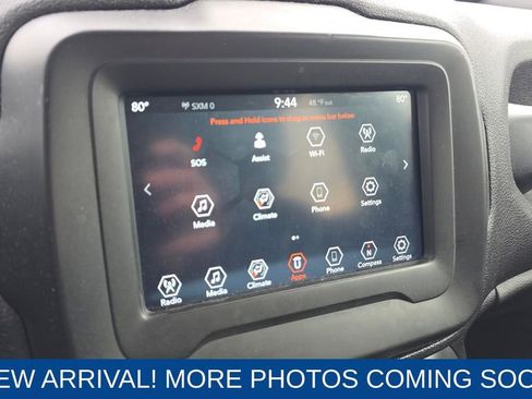 Used 2020 Jeep Renegade Latitude image 18