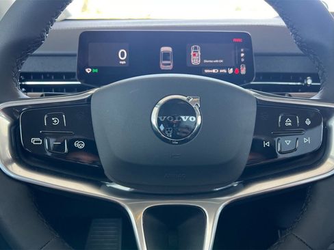 Used 2025 Volvo EX90 Ultra image 24