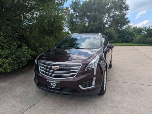 Used 2018 Cadillac XT5 AWD image 1