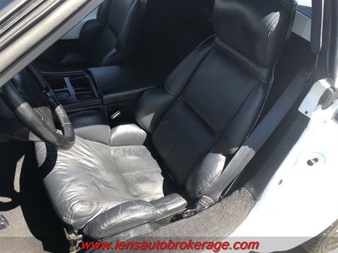 Used 1992 Chevrolet Corvette Convertible RWD image 13