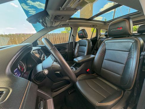 Used 2022 GMC Terrain AT4 w/ Infotainment Package II AWD/4WD image 27
